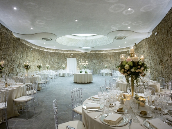 depandance salone sotteraneo