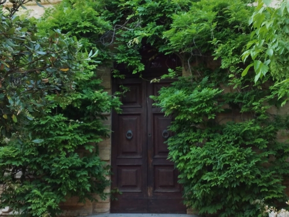 villa principale portone